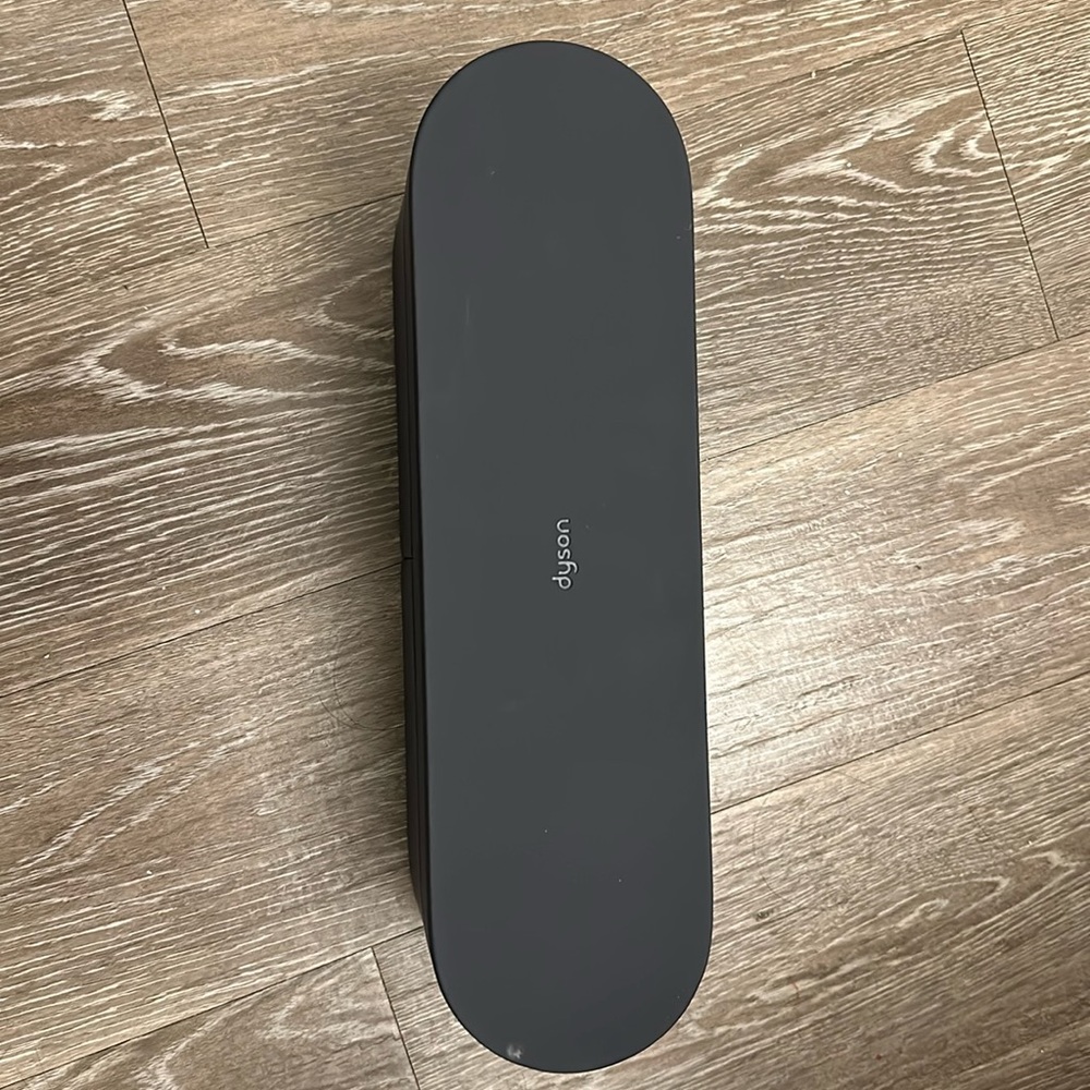 Dyson hair straightener box